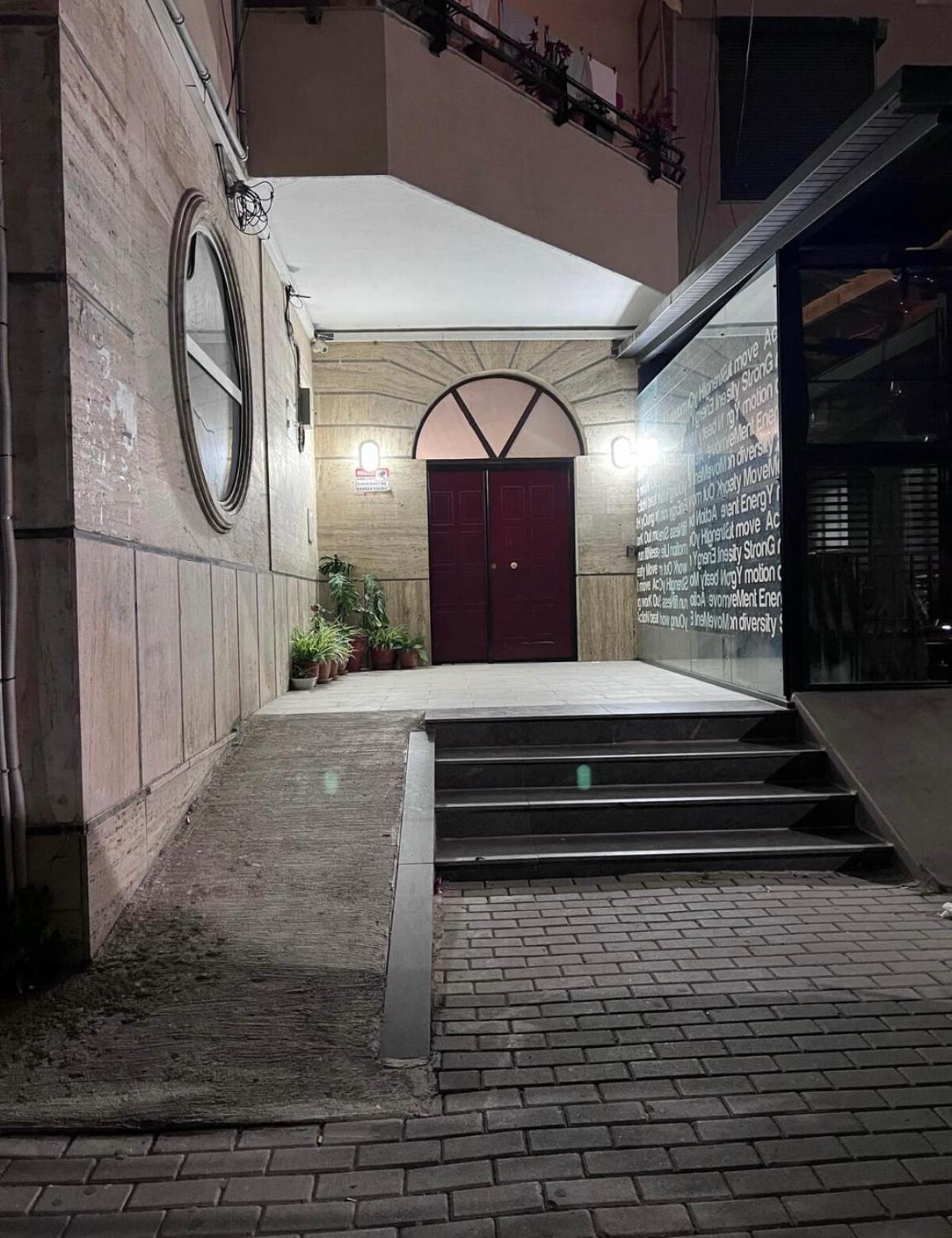 The Prism Apartment Tirana Eksteriør billede